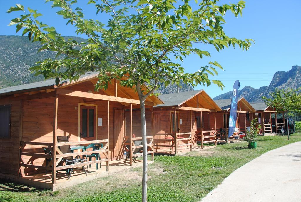 Готель Camping Урґанья Номер фото