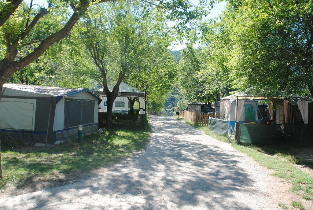Готель Camping Урґанья Екстер'єр фото